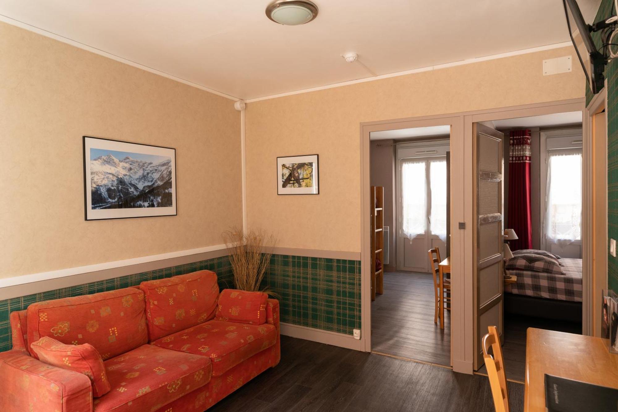 Hotel Quin Te Va Cauterets Εξωτερικό φωτογραφία