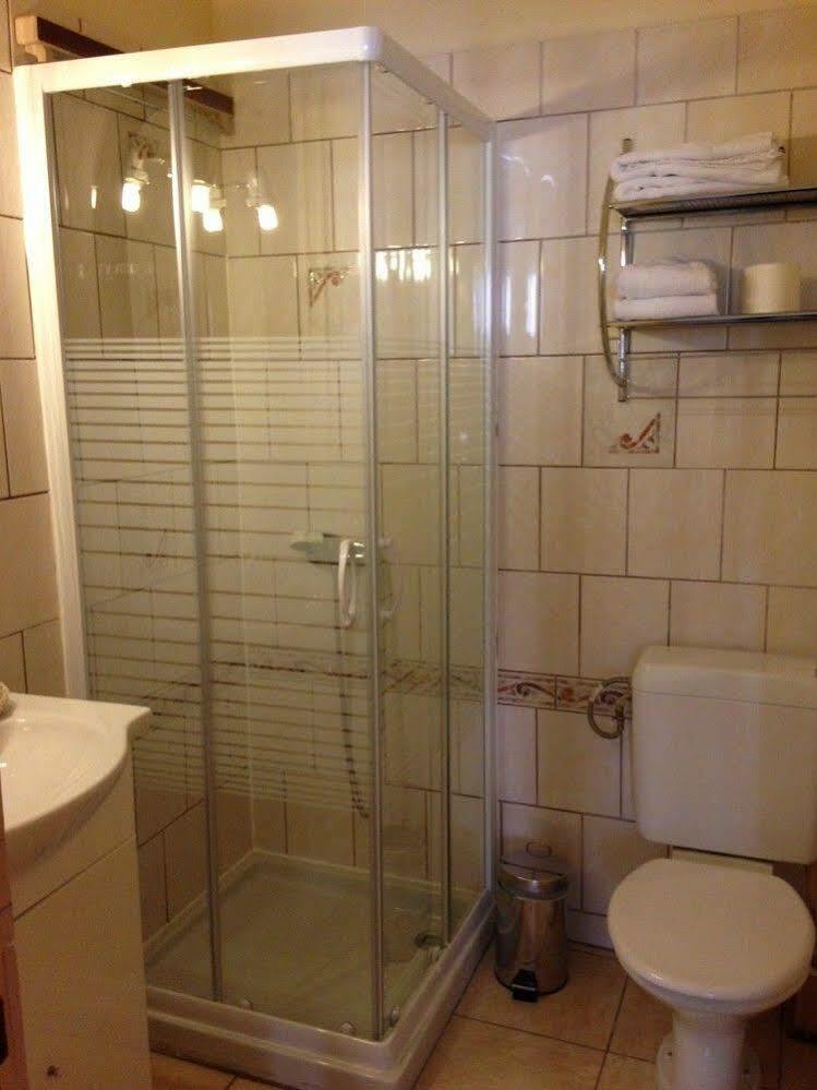 Hotel Quin Te Va Cauterets Εξωτερικό φωτογραφία